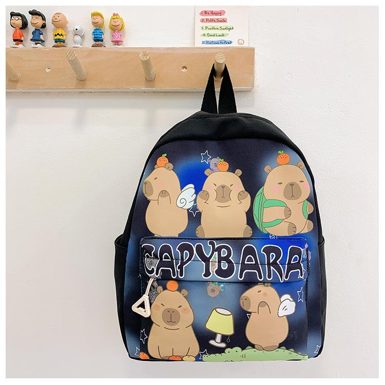 

Школьные рюкзакиМультяшный новый милый мультяшный рюкзак большой вместимости капибара детский рюкзак чёрный