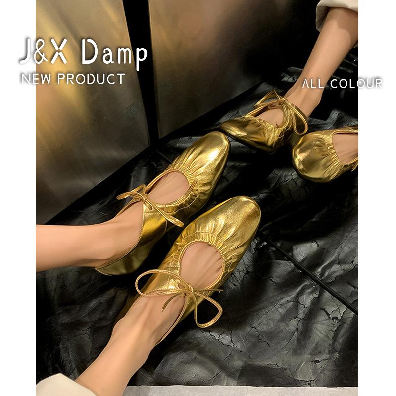 Niche Design Sense European and American Retro Straps Round Head Mary Jane Shoes Female Shallow Mouth Flat Bottom Fairy Pleated Gold Single Shoes