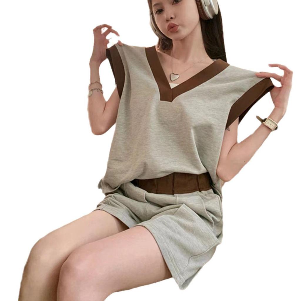 Damen V-Ausschnitt Kontrastfarben Ärmelloses Top & Weitbeinige Shorts Zweiteiler - Schicker Sommer-Look