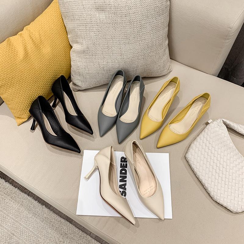 Vendita all'ingrosso di fabbrica Scarpe Nuove Autunnali Pelle Morbida Monocolore Scarpe da Donna Punta Appuntita Nude Tacchi Alti