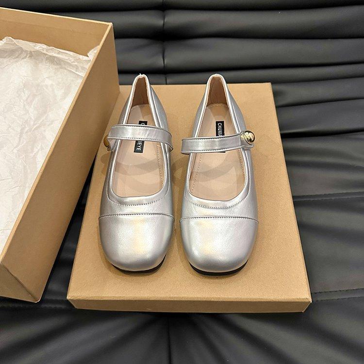 Mary Jane malé kožené boty dámské 2025 nové jarní a podzimní francouzské s plochou podrážkou nízký podpatek čepice boty jednopřezkové mokasíny jediné boty