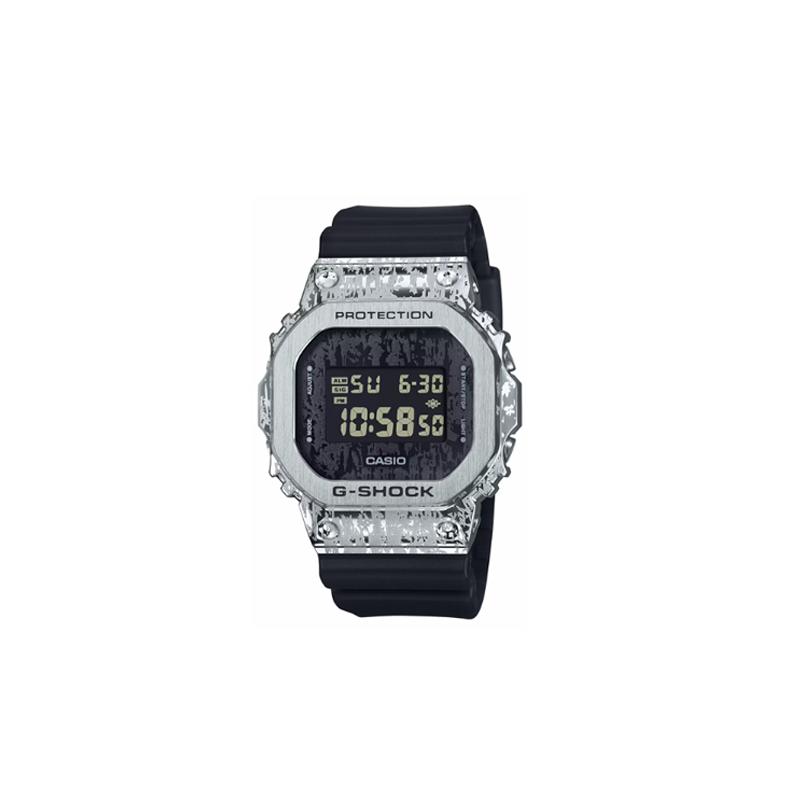 CASIO 200 meters waterproof Quartz 49.6×43.2×12.9mm men’s watch black dial GM-5600GC-1JF