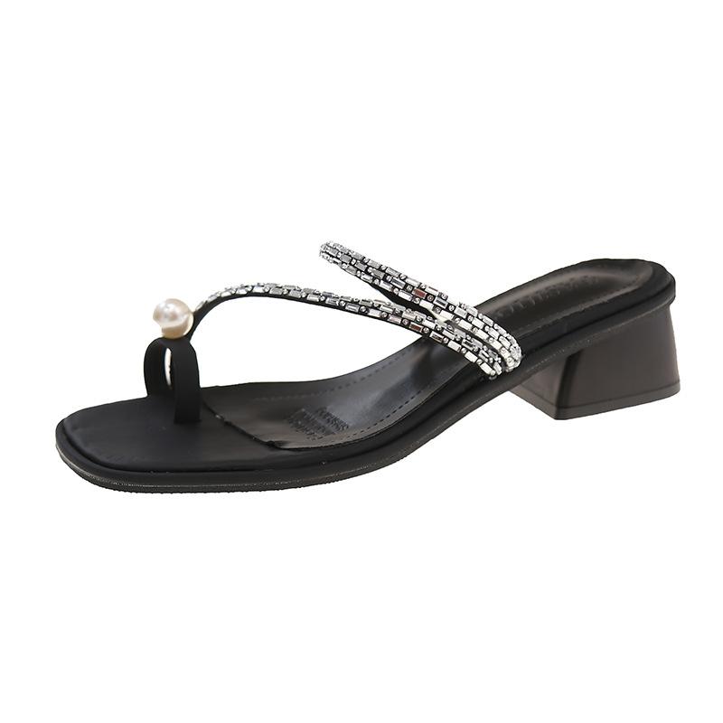 Fashion pearl one-word with set toe casual women's shoes 2025 summer new thick heel outer wear cool slippers 2025 direct sales
