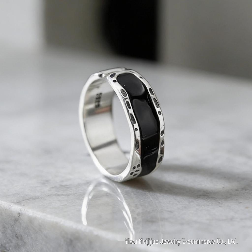 Miki Niche Adjustable Black Enamel Retro Minimalist Wide Band Ring