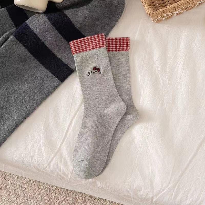 Red Checkered Flanged Two-piece Embroidered Cat Cute Cartoon Bow Mid-calf Socks for Women, Versatile and Trendy Socks