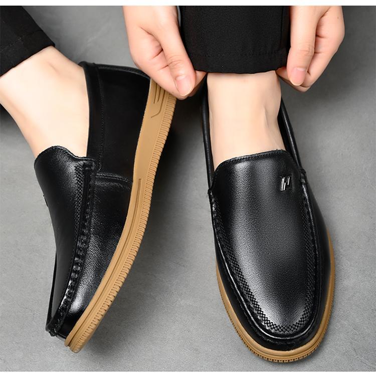 New Shoes for Men Genuine Leather Casual Shoes Autumn Business Casual Shoes Street Comfortable Slip-on Loafers