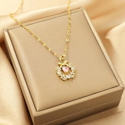 Collana Ghirlanda Fiocco di Natale Giapponese e Coreana da Donna con Cuore di Diamante Rosa su Catena in Acciaio di Titanio