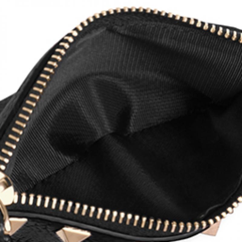 Valentino Rockstud Zip Card Holder P0605 Vsh 0no