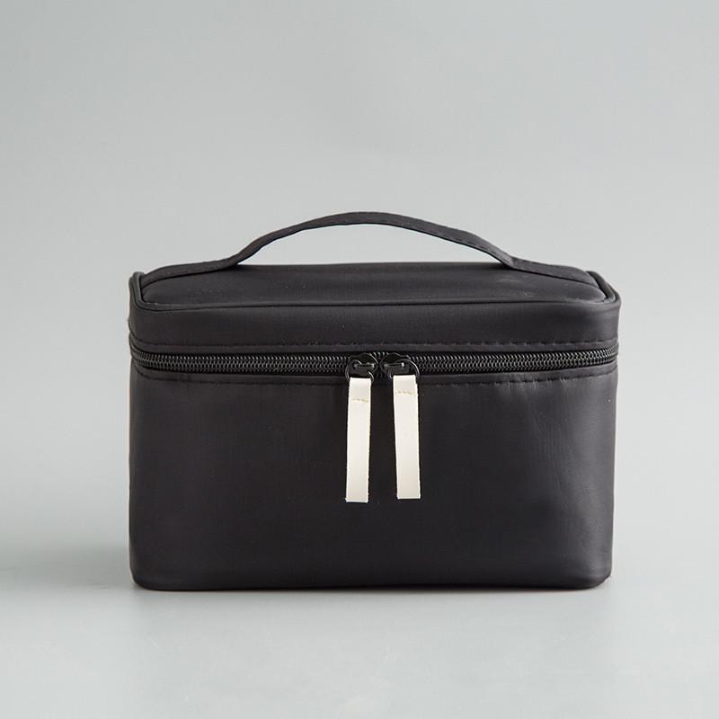 Moderne minimalistische Reise-Kosmetiktasche mit großem Fassungsvermögen, Nylon-Organizer für Kosmetika und Toilettenartikel