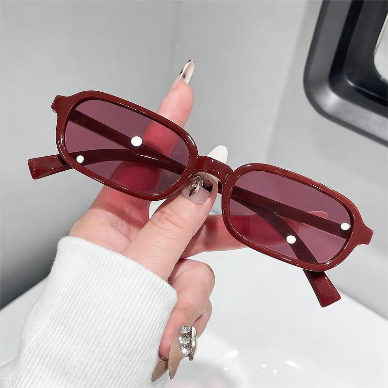 

1PCS Square Small Frame Burgundy Sunglasses Elegant Lady s Sunshade Glasses Suitable for Shopping And Golf бордовый