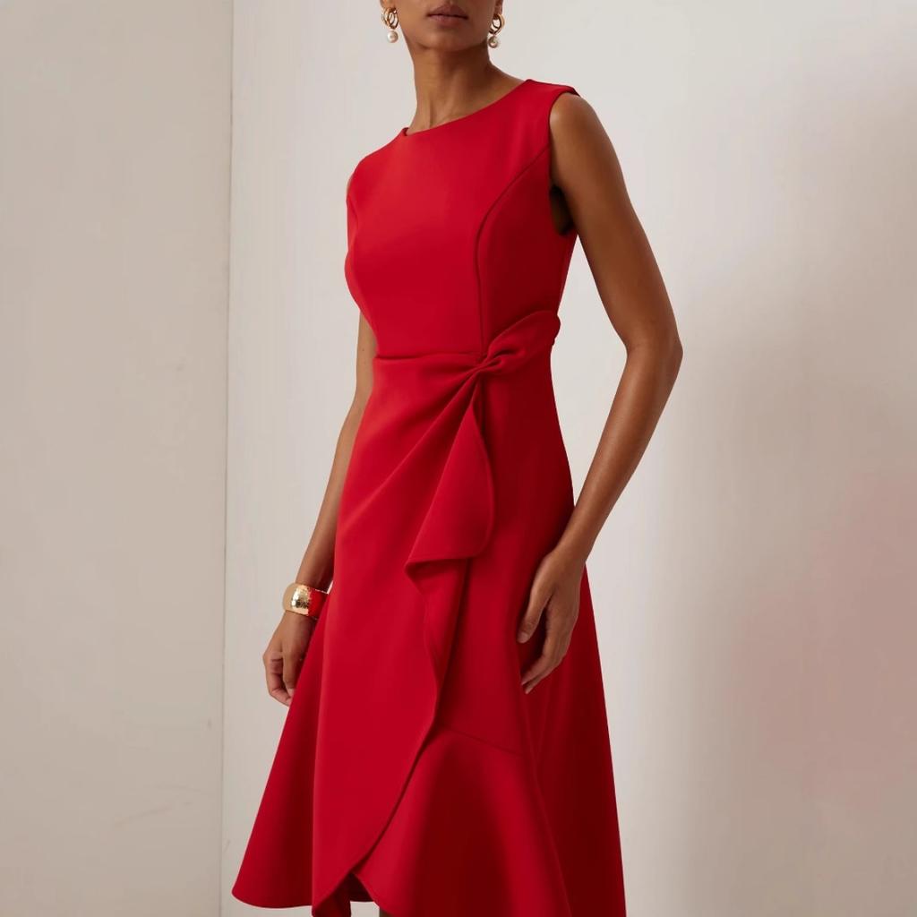 Women's Elegant Red Sleeveless Round Neck Evening Dress Gown for European and American