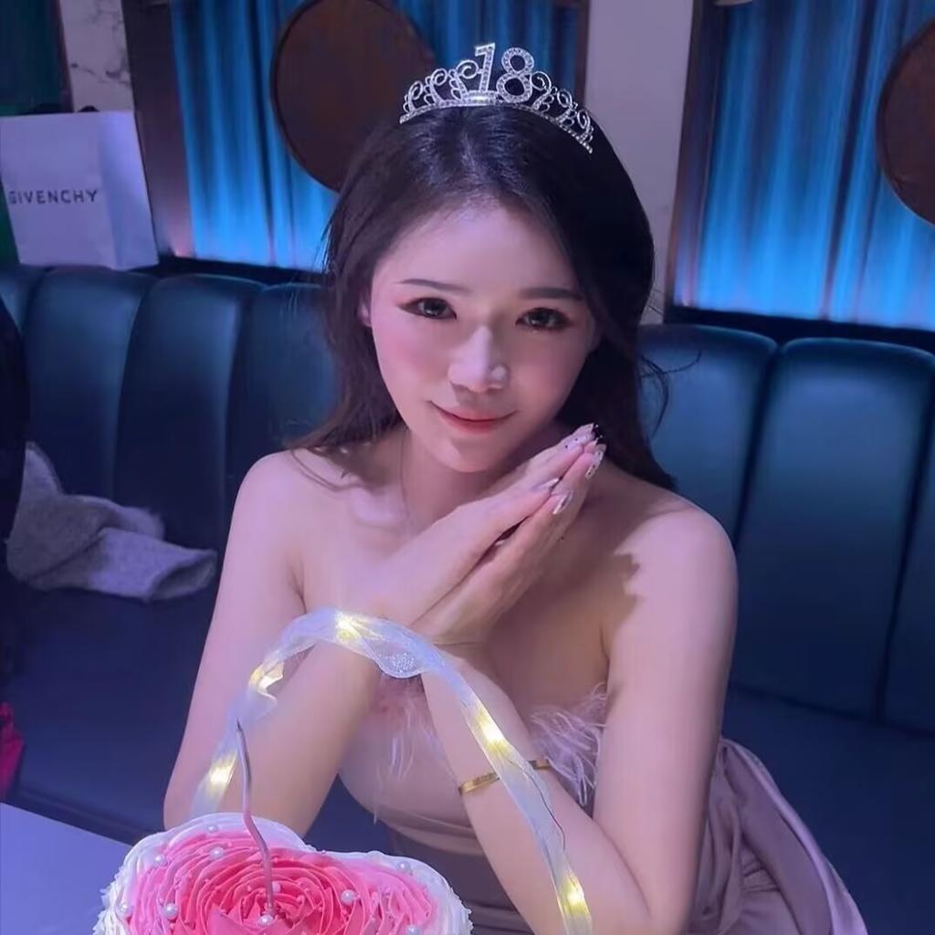 Birthday Crown High End Cake Decoration Alloy Crown Queen's Coming of Age Ceremony Party Headwear Sense of Ceremony