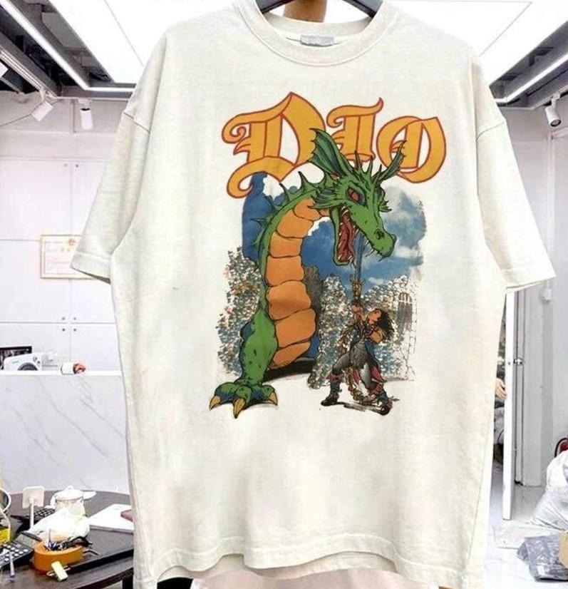 DIO heavy metal band tee - GILDAN reprintTshirt Unisex T-Shirt XL