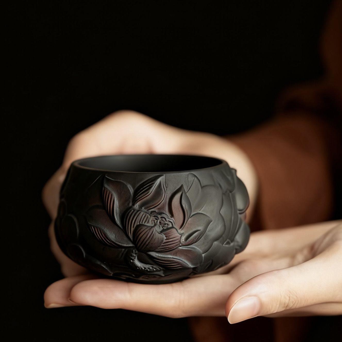 Purple Clay Relief-Carved Tea Cup with Koi and Lotus Leaves Gongfu Tea Cup for Personal Use Large-Capacity Ceramic Tea Cup 120ML