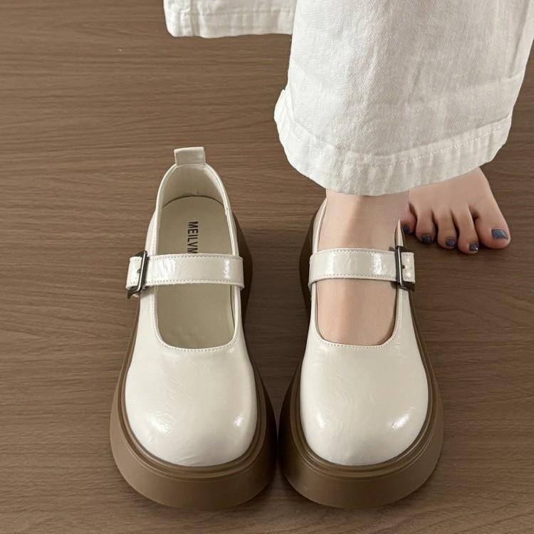 Big head and thick sole Japanese jk small leather shoes for women's 2025 spring and summer new muffin with skirt Mary Jane single shoes