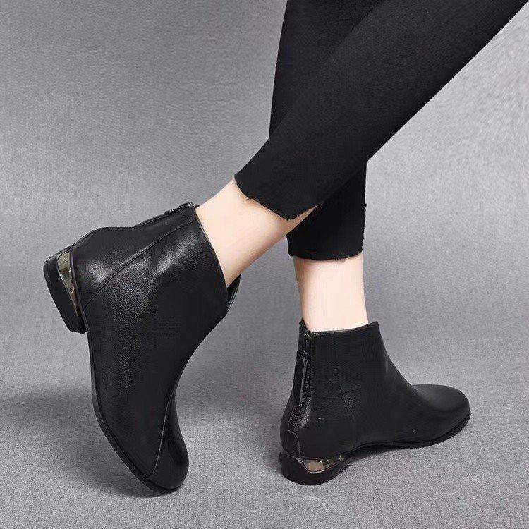 New fashion boots women's autumn and winter new fashion round head low heel rear zipper fashion short boots women