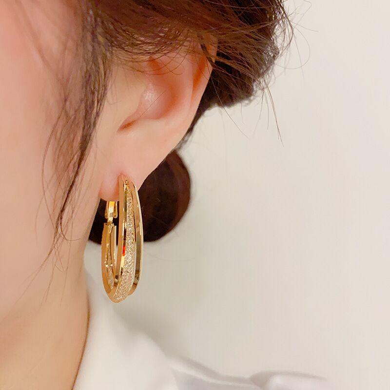 High-End Crystal Mesh Circle Earrings for Women - Fashionable and Elegant Design