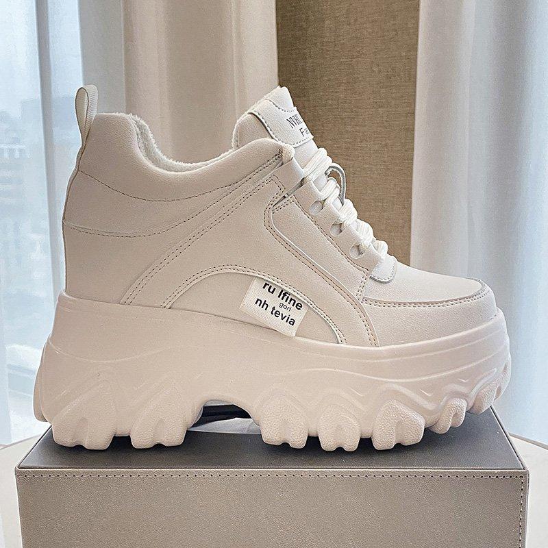 Fashion 2025 Top Quality Leather Platform Shoes Woman Casual Sneakers Women Causal Shoes Round Toe Brand Luxury Dad Shoes