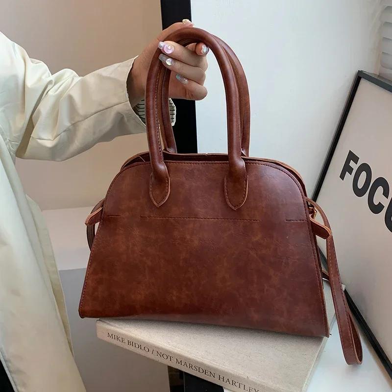 Large capacity feminine bag casual retro crossbody bag high-quality niche premium bag new