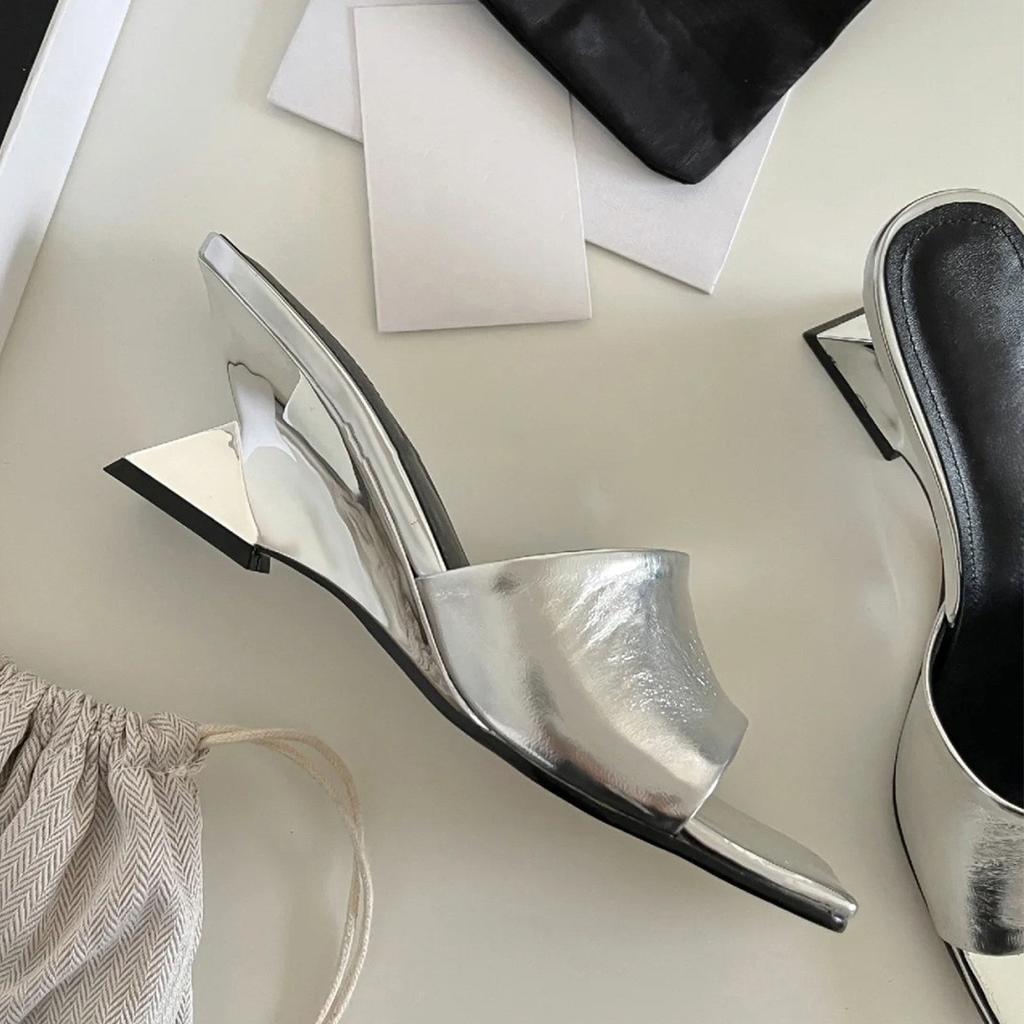2026Women's Slippers Simple Elegant Square Toe Strange Heel One Word Slippers Summer Outdoor Casual Versatile High Heel Slippers
