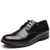 Hochwertige Leder Oxford Schuhe für Herren Klassische schlichte Zehenpartie Freizeitschuhe Mann Geschäftstreffen Formelle Party Schuhe Tägliche Abnutzung Sneaker