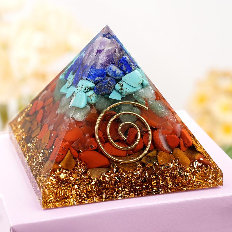 6.5cm Pyramid Resin Crystal Epoxy Glue Crafted Hirback Pattern Home Crafts Desktop Office Decorations Gifts