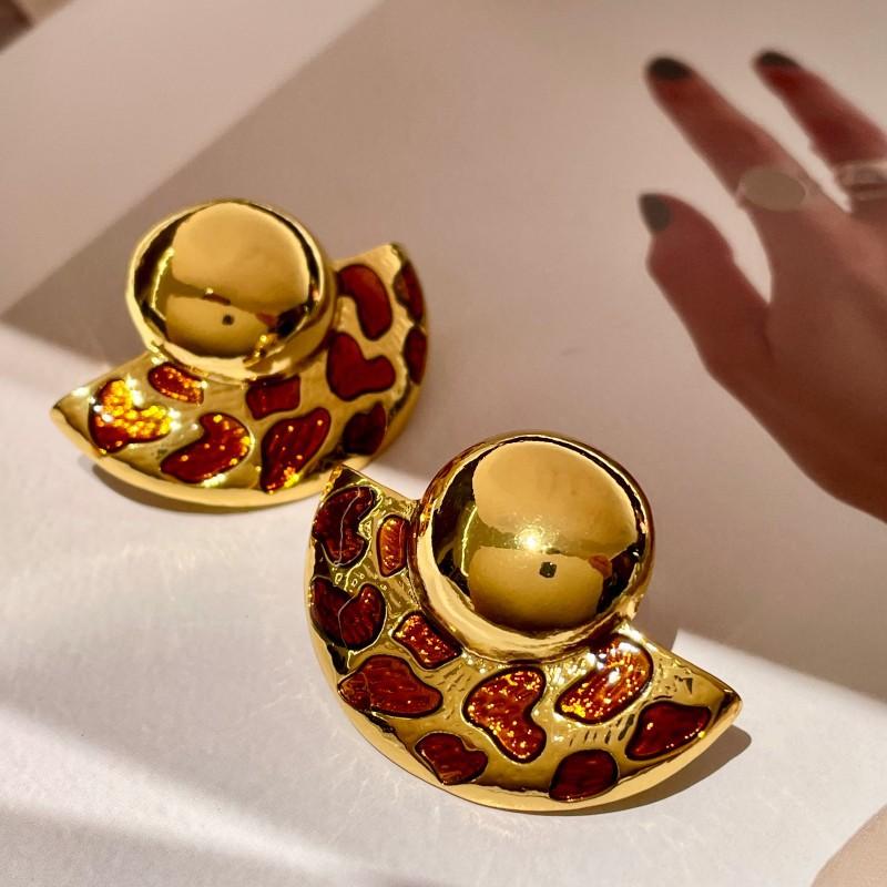 Модные серьги-подвески для женщин