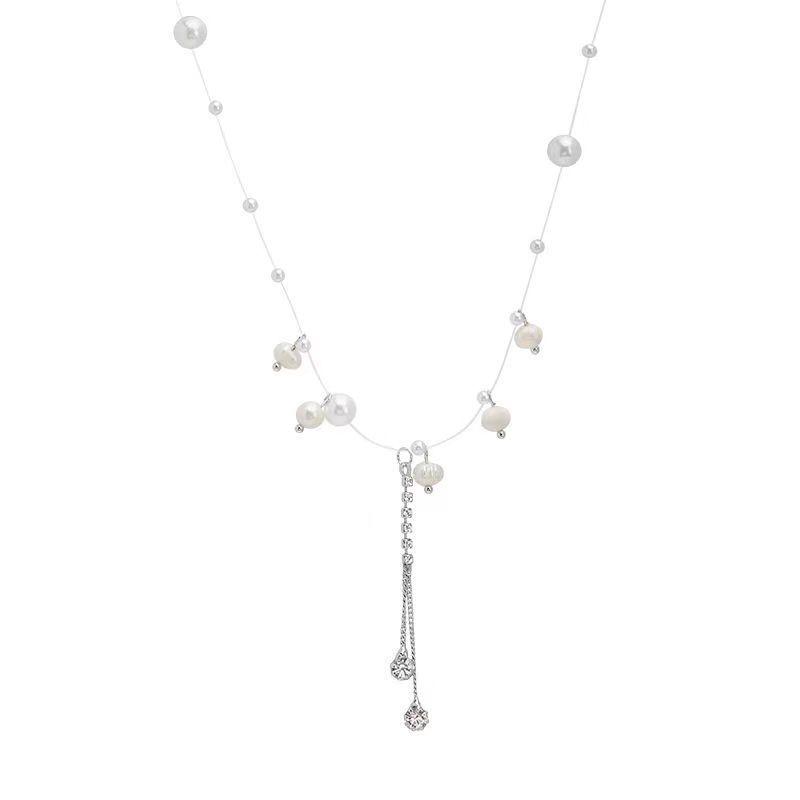 Elegant pärlhalsband med tofsar och fjärilar för kvinnor - Nischdesign, mångsidig nyckelbenskedja