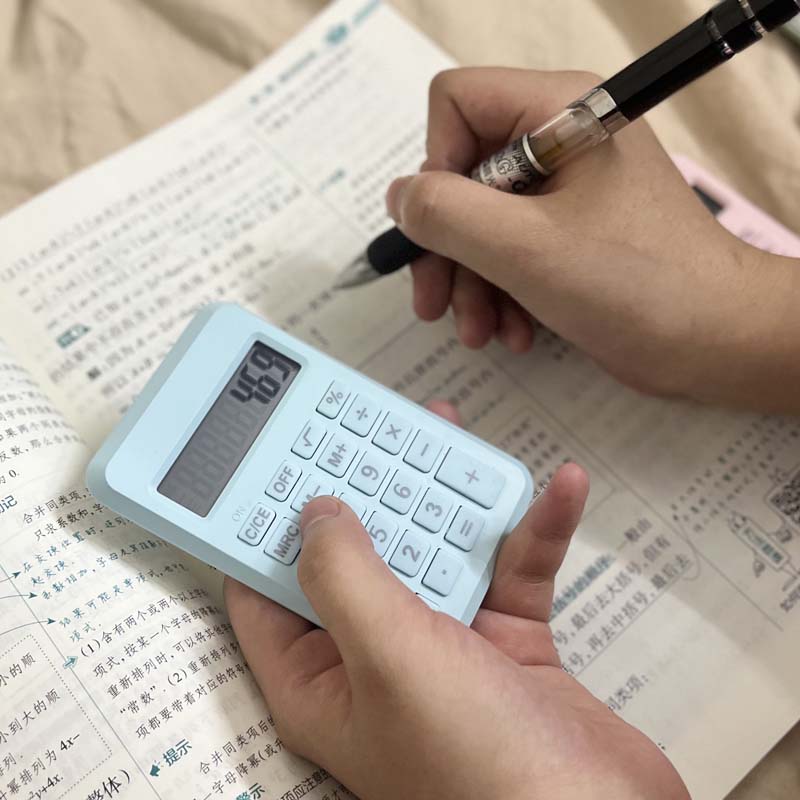 1PC Simple Calculator, Small Portable, Large Screen Arithmetic Machine, Suitable for Exam Work and Study Calculator