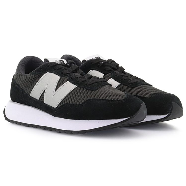 New Balance 237