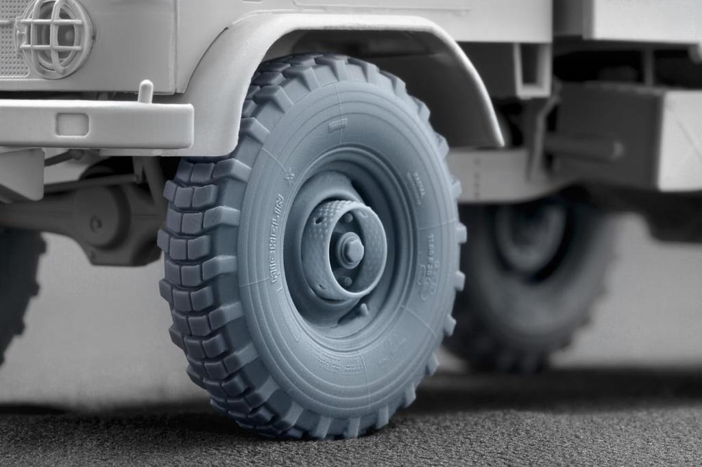 Unimog 404 R20 X v2 Wheel Set with AK and Plastic Model Kit Parts SCXWM35023 Scale-X 1/35 11.0 (5 Wheels) (Compatible ICM, Interactive, Revell)