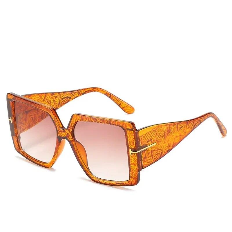Vintage Oversized Square Gradient Sun Glasses Women Luxury Brand Outdoor Design Fashion Large Legs Sunglasses Lunette De Soleil