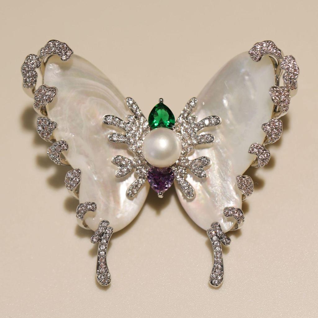 Bo Xin Yun Luxury Natural Shell Mother-of-Pearl Butterfly Brooch for Women, European American Style