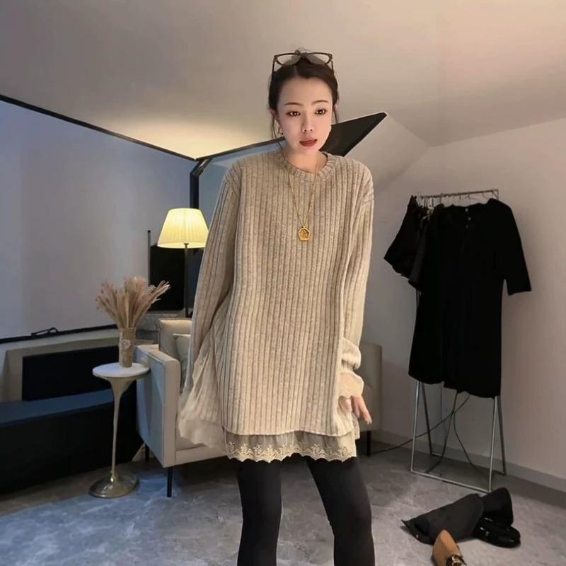 Spring and Autumn New Round Long-sleeved Bottoming Shirt for Women with Lace Splicing Mid-length Age-reducing T-shirt Top