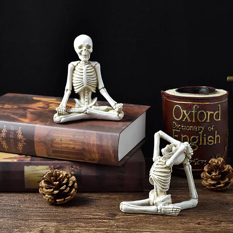Vintage Skull Figurine Resin Haunted House Props Halloween Holiday Atmosphere Ornament Yoga Human Skeleton Statue for Home Decor