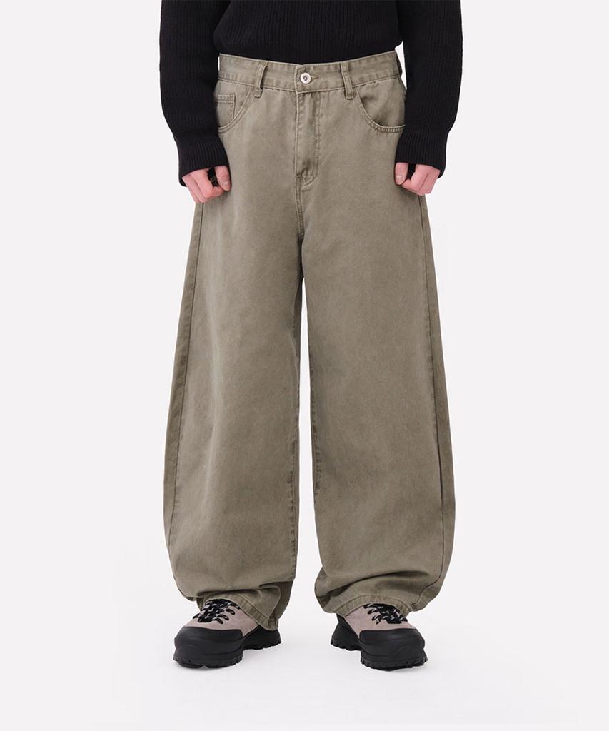 Dideobeulyueseui Balloon Fit Cotton Pants (Khaki)