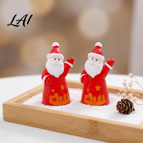 Holiday Car Dashboard Decor 2Pcs Mini Christmas Figurine Santa Claus Snowman Dolls DIY Accessories for Micro Miniature Figures Landscape Dollhouse