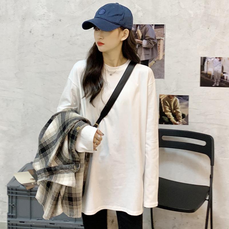 Weißes langärmeliges T-Shirt für Damen, lockeres Sweatshirt zum Unterziehen, mittellanges Samttop, Unterhemd für Frühling und Herbst