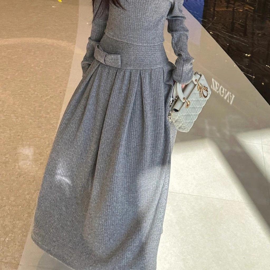 Women's Autumn and Winter Temperament Solid Color Suit Strapless One-line Collar Knitted Sweater + Half-body Long Skirt Two-piece Suit