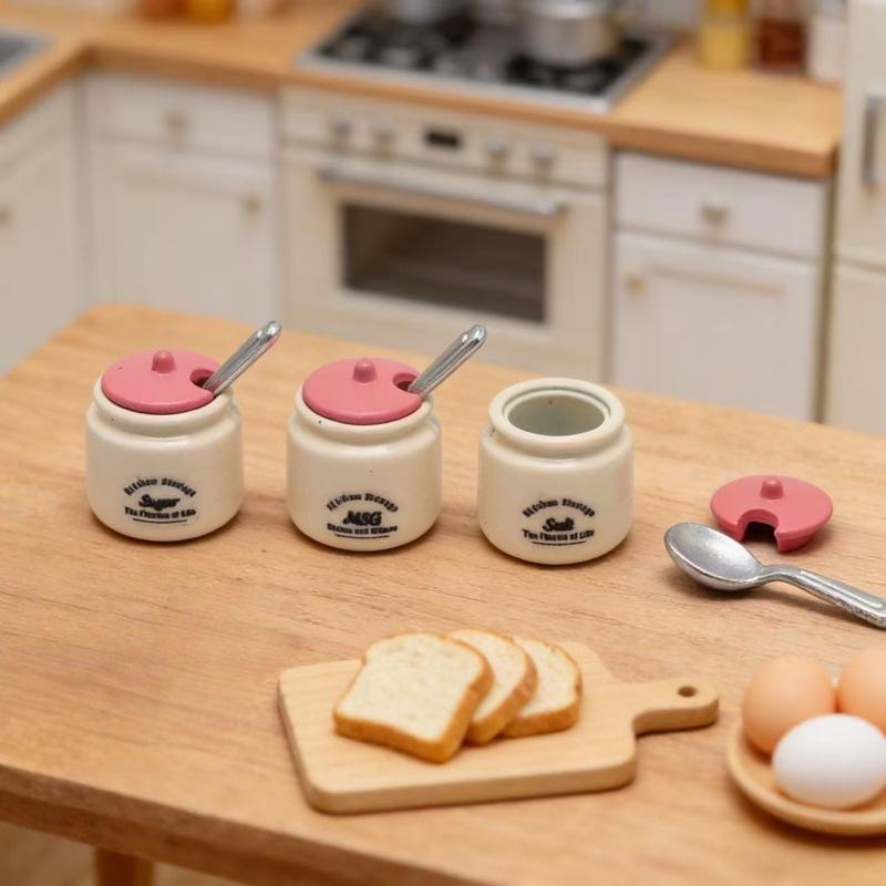 

3Pcs Mini Seasoning Jar Model 1/12 Dollhouse Miniature Playhouse Kitchen Scene Decoration Doll Accessories Toys розовый