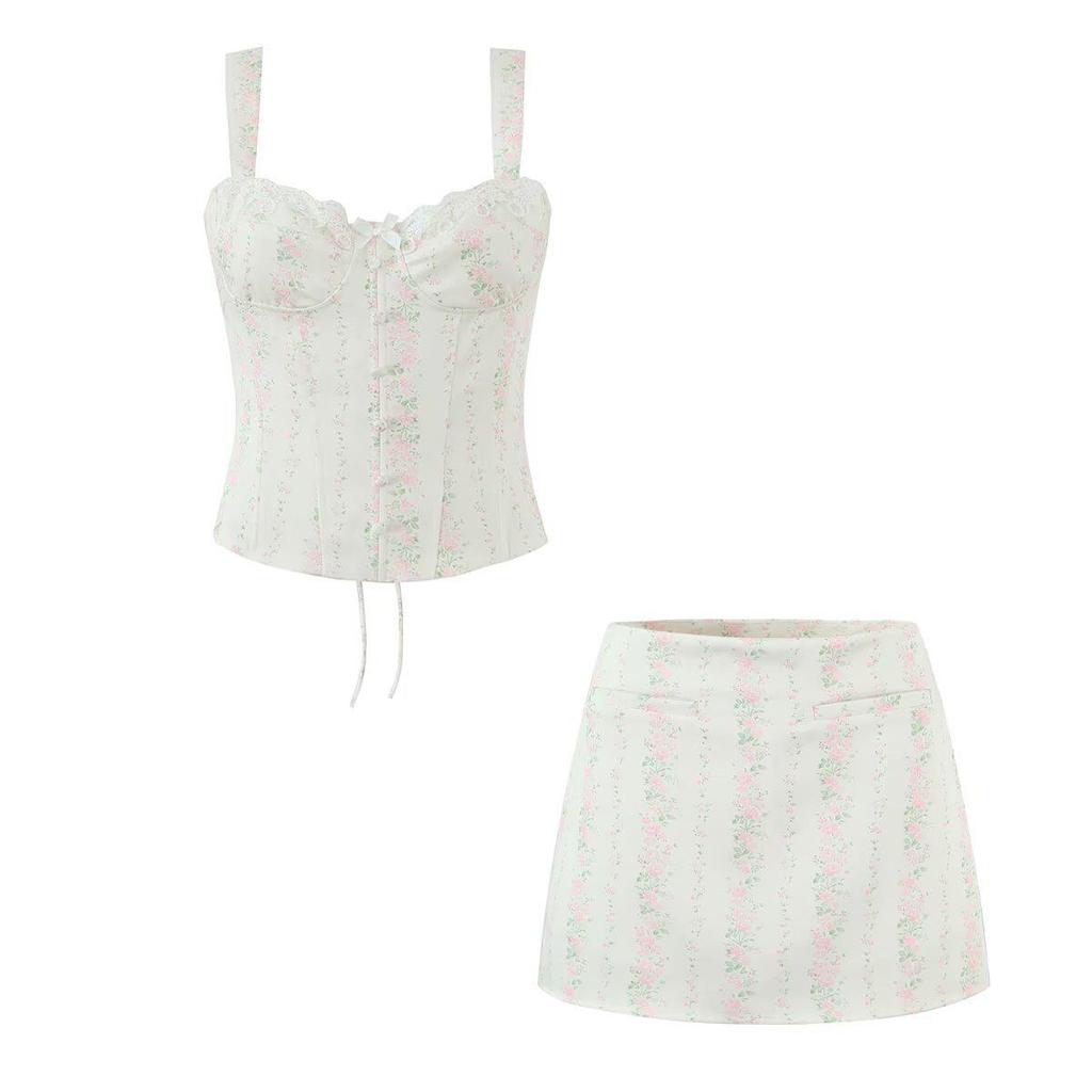 Traje Francés Dulce Floral 2026: Camisola con cordones y Falda de cintura alta