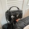 Premium Diamond Portable Chain Bag 2025 Spring and Summer New Versatile Simple Small Square Bag Shoulder Messenger Bag