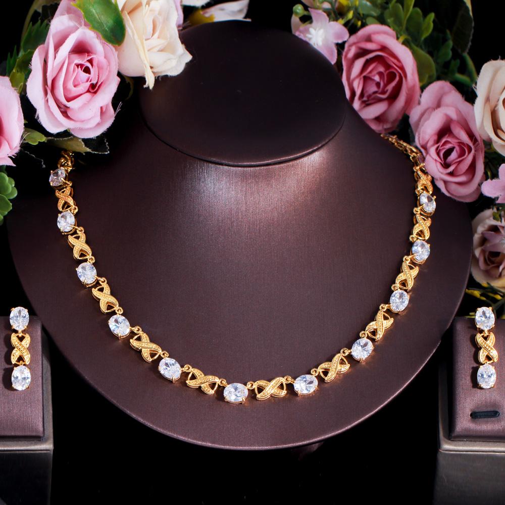 

CMM Ретро Рубиновый Красный Цвет Цирконий Полый Резной Ожерелье Серьги Набор белый