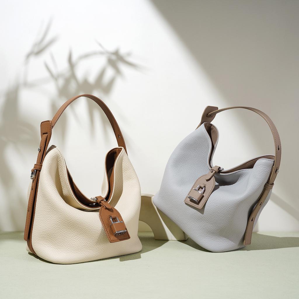 New High-end Leather Niche Design Shoulder Bag Daily Commuting Large-capacity Bucket Casual Messenger Bag Women
