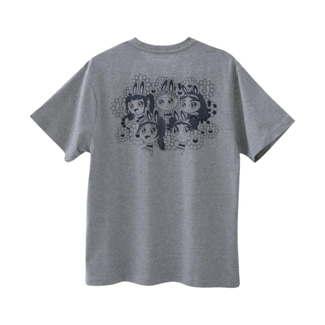 NewJeans x Murakami T-Shirt Grey ONE SIZE