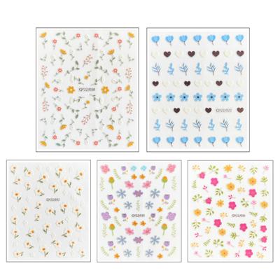 Cute Nail Stickers Daisy Nail Decoration 5 Pcs Flowers