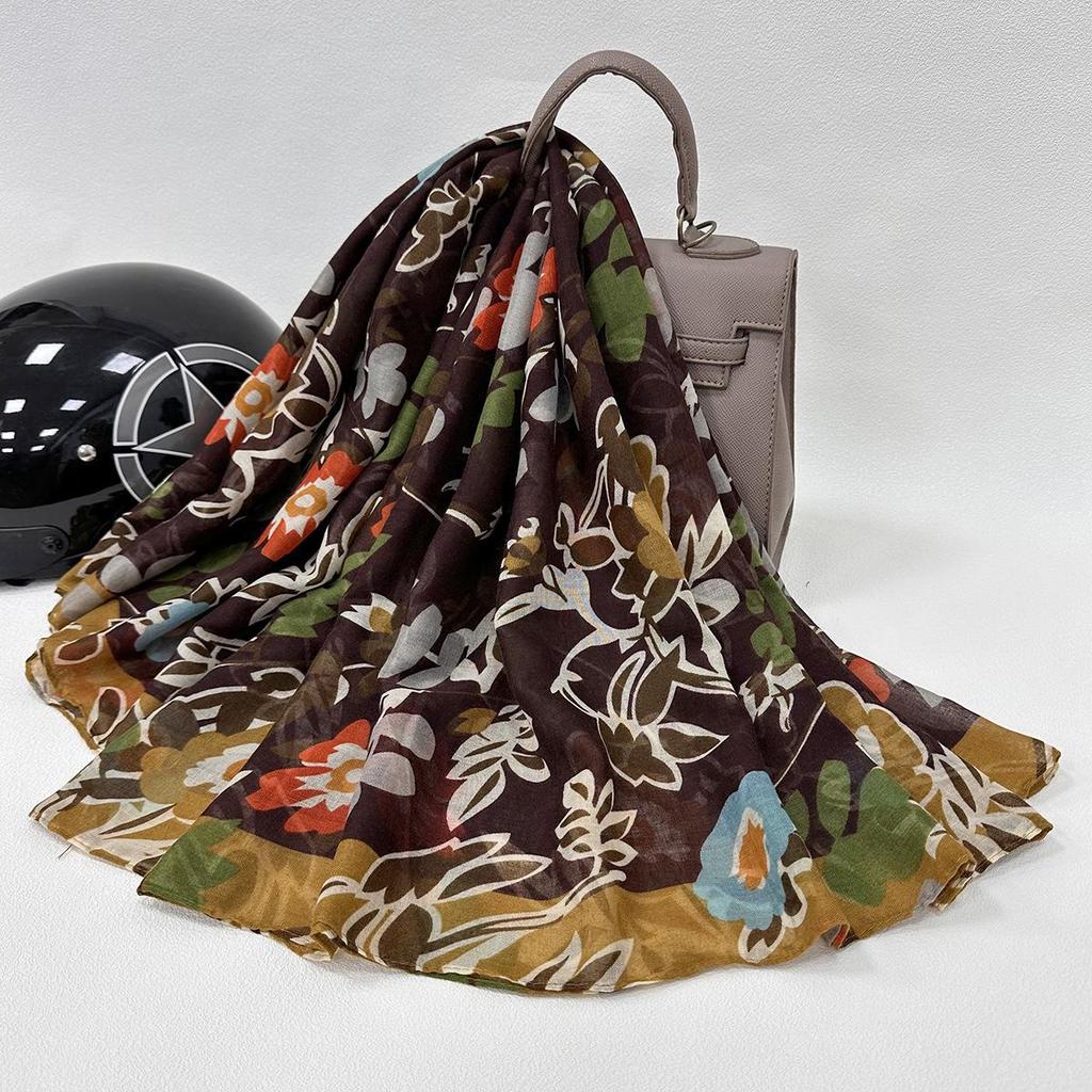 Foulard in Seta Floreale Stile Coreano: Sciarpa da Donna Leggera, Calda e Versatile Autunno/Inverno