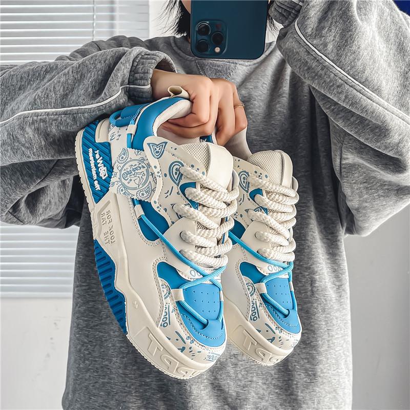 

Обувь мужская летняя на толстой подошве универсальная дышащая спортивная обувь для скейтборда повседневная для подростков увеличивающая рост нишевая трендовая обувь 44