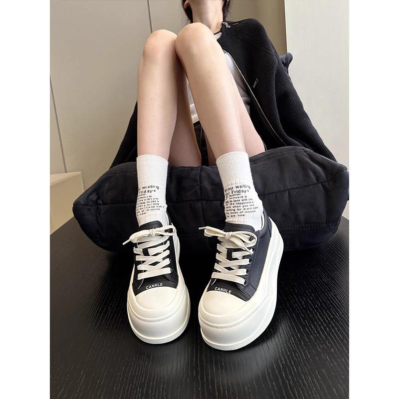 Korean retro baotou half slippers women's spring 2025 new big head lace-up platform bread casual board shoes tide