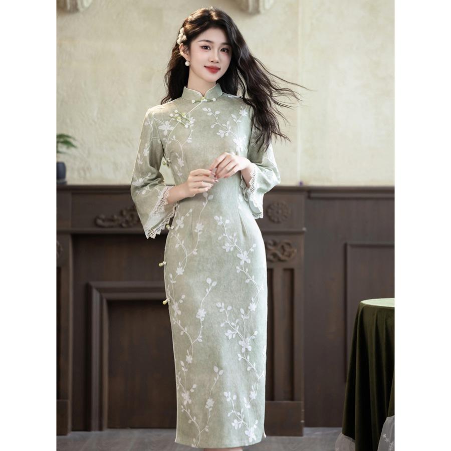 New Chinese style temperament cheongsam young, autumn and winter new high-end retro cheongsam improved dress 8178
